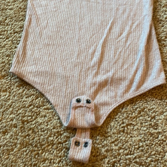 Express body suit - Picture 3 of 3